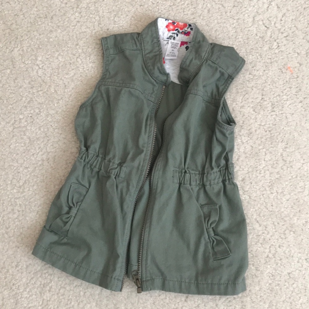 5T green utility vest